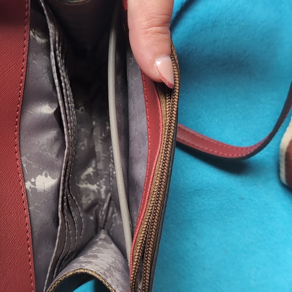 Karl Lagerfeld crossbody purse - Picture 9 of 11